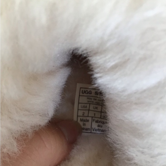 UGG Cozy ll Scuff Slipper | Kids 🆕 - Picture 10 of 11